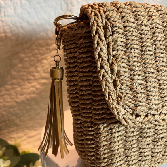 Woven Straw Clutch with Tassel in Natural - Picture 2 of 4